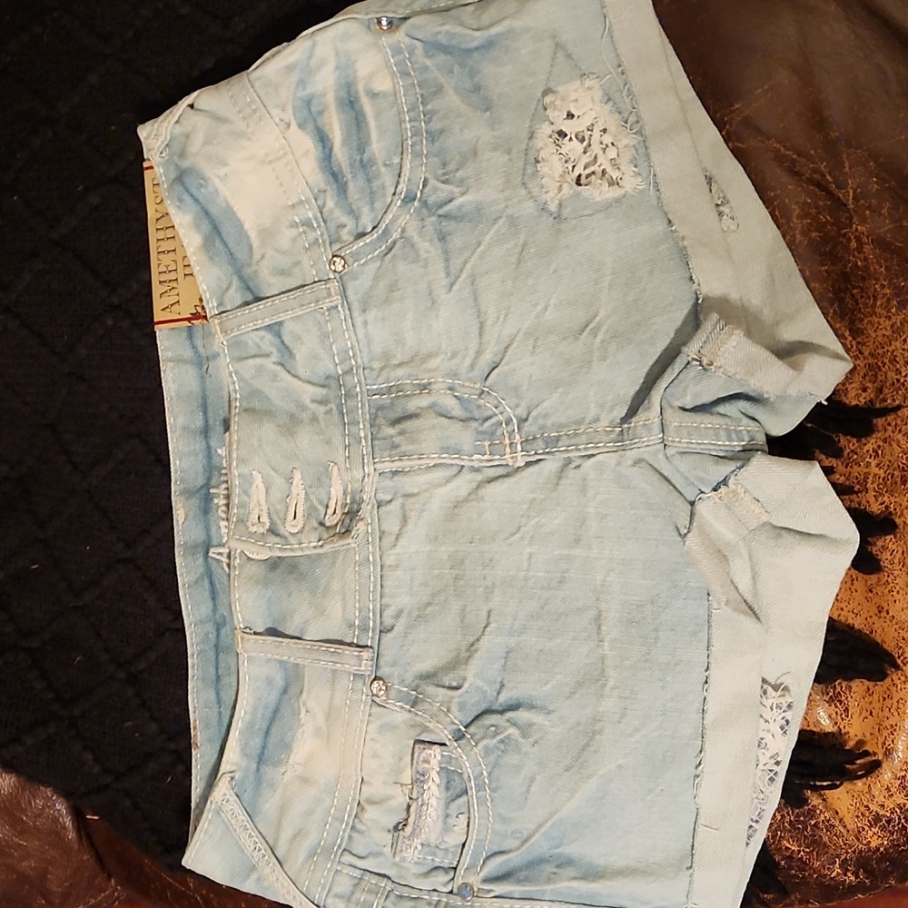 Shorts size 0 shorts from Amethyst jeans